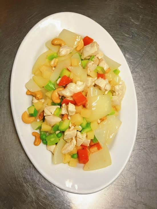 Poulet avec noix de cajou / Chicken with Cashew Nuts 腰果鸡丁